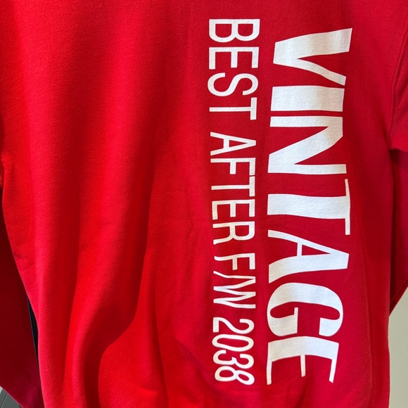 Like New‼️UO Urban Sophistication Future Vintage Crew Neck Sweatshirt, Red, Sz S - Picture 6 of 15